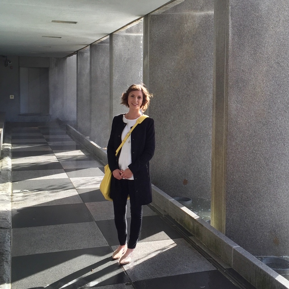 Meet your Posher, Whitney